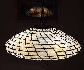 Lens Tiffany style lamp